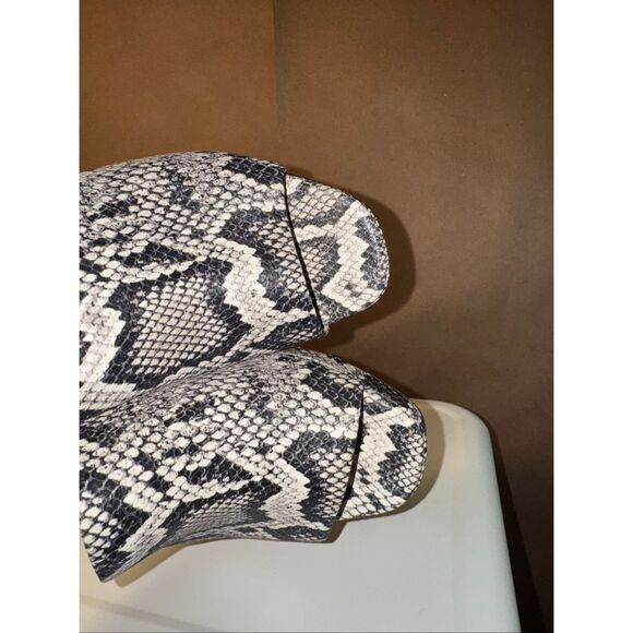 Vince Platform Mule Sandal in Snake Skin Embossed Leather - Picture 8 of 8